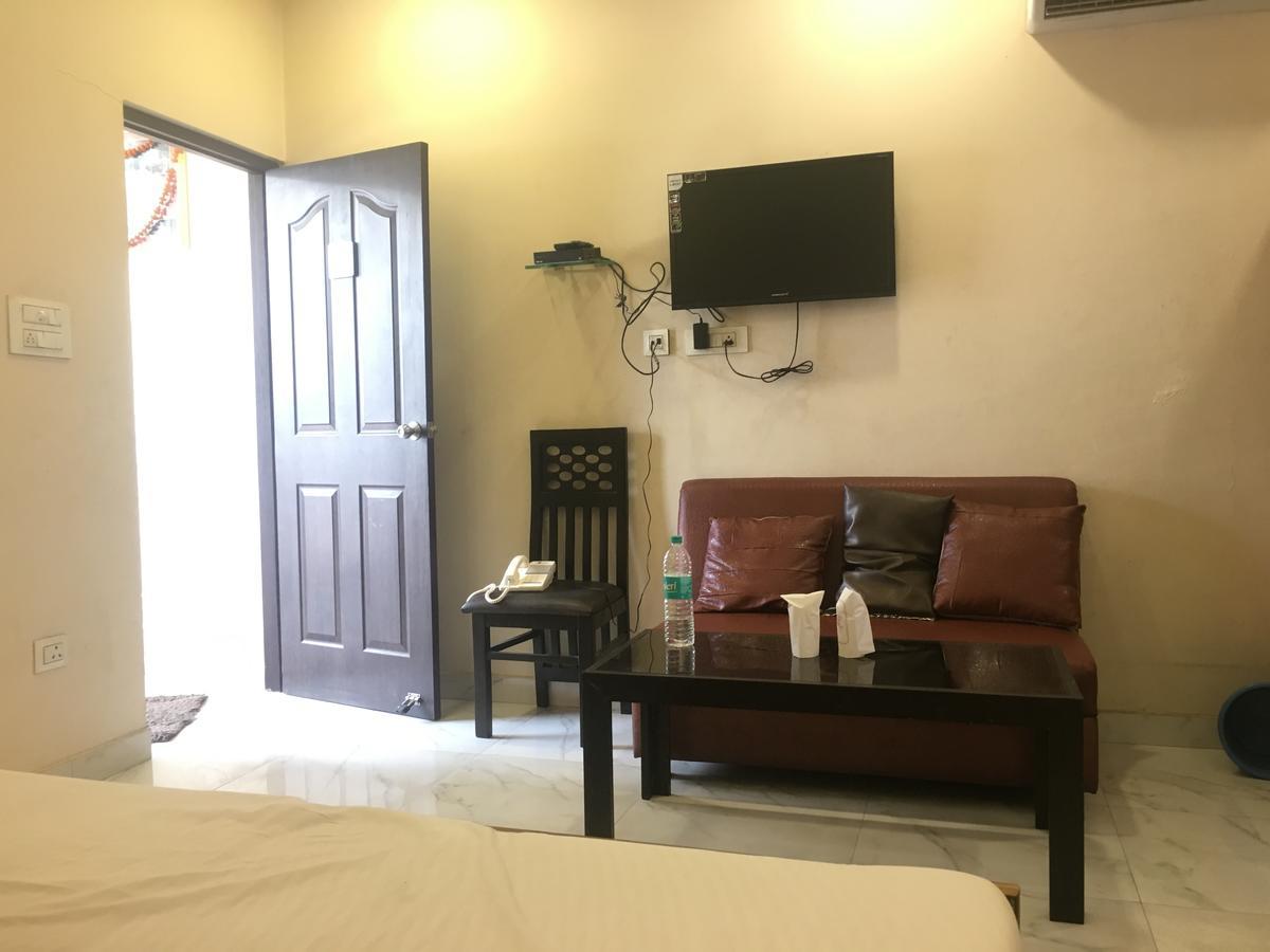 Oyo 12976 Hotel New Fiza Jammu Exterior foto