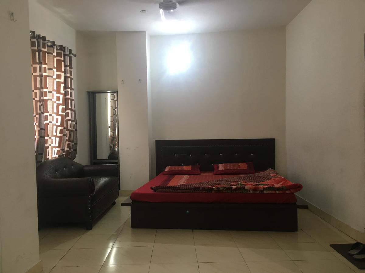Oyo 12976 Hotel New Fiza Jammu Exterior foto