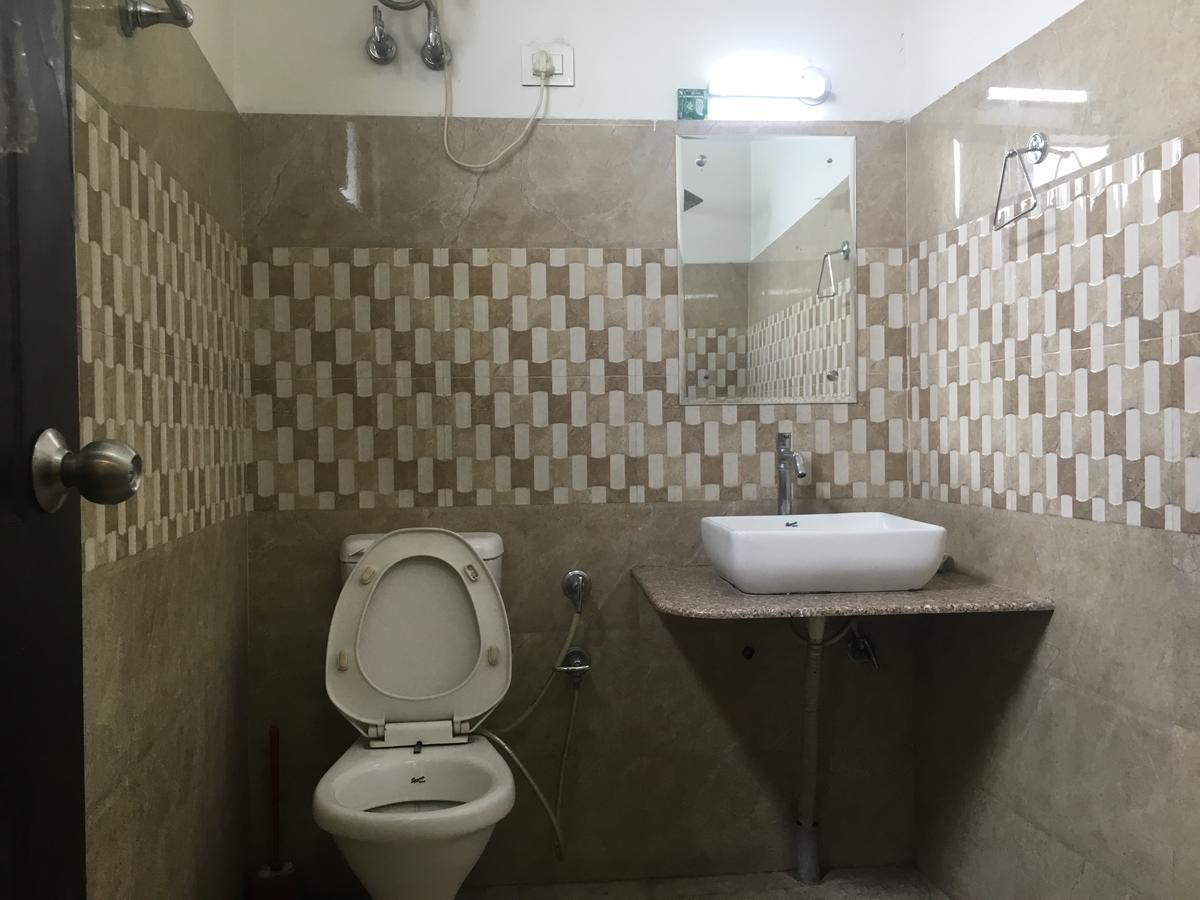 Oyo 12976 Hotel New Fiza Jammu Exterior foto